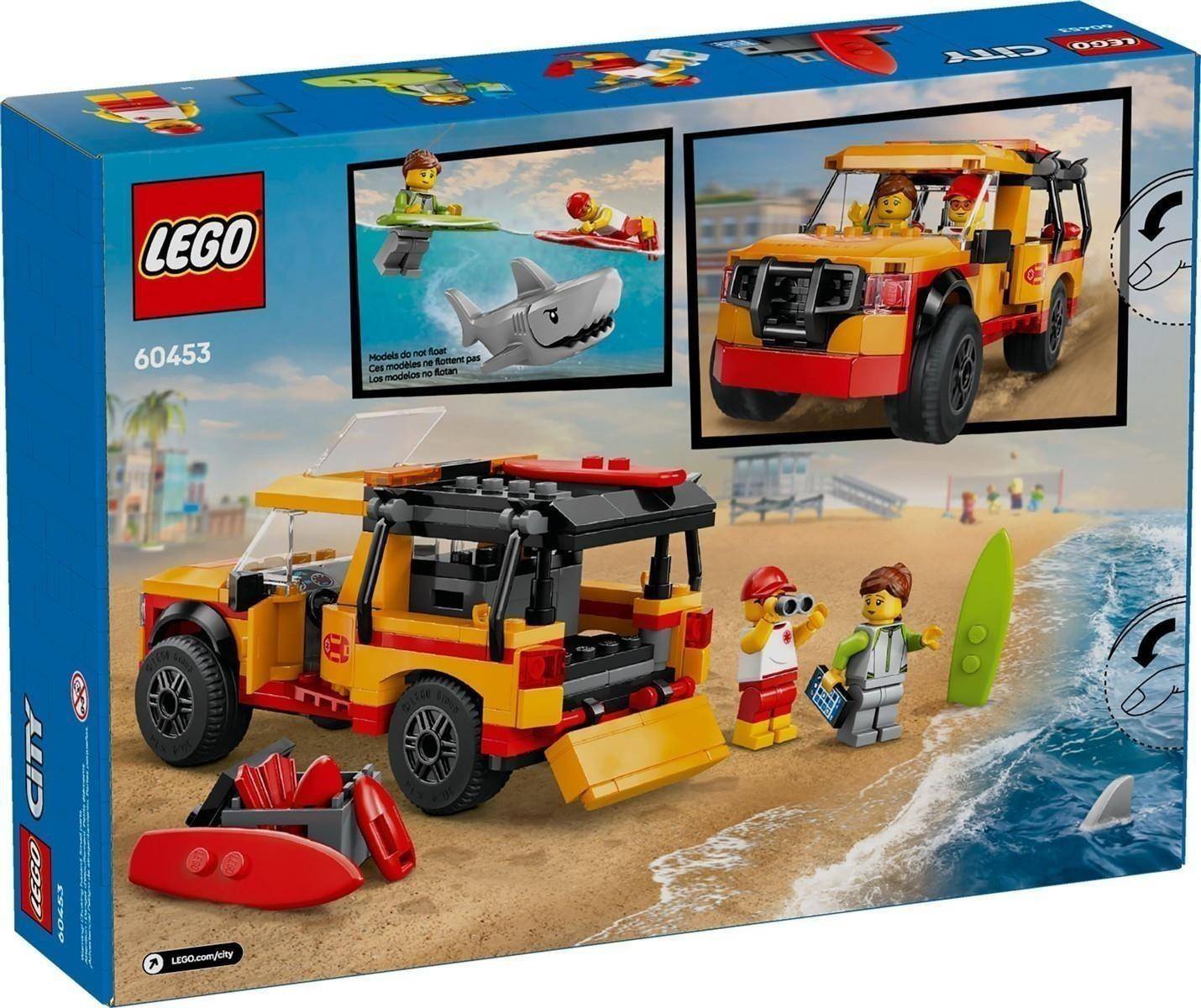 LEGO City Karton für Set 60453 mit einem Strandrettungsfahrzeug, einem Surfbrett, einer Haikulisse und zwei Minifiguren an einem Sandstrand.