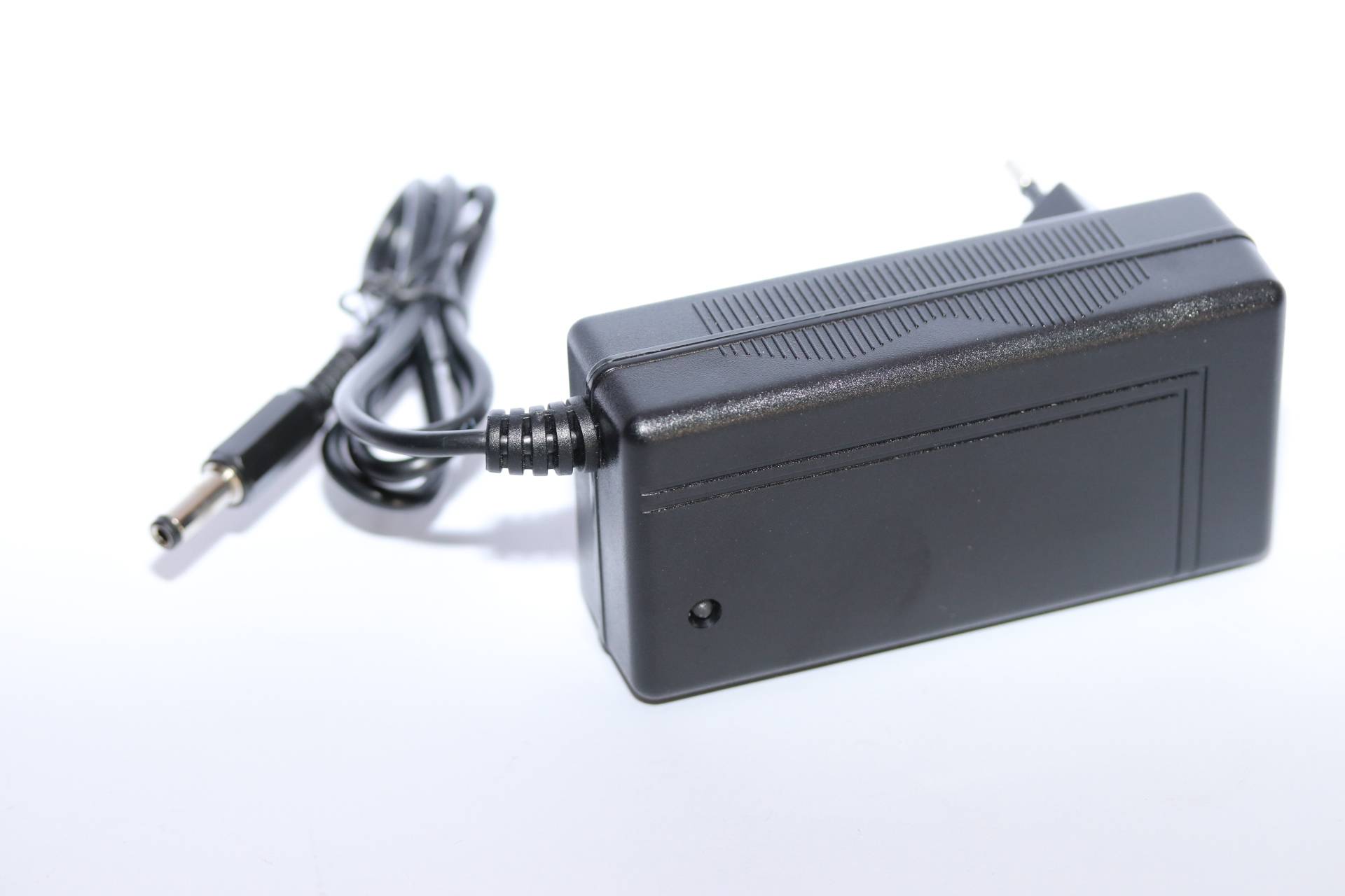 Ersatzladegerät für superrollo / TWIRL SR10210 - 14,4 Volt Ni-CD / Ni-MH Akkus