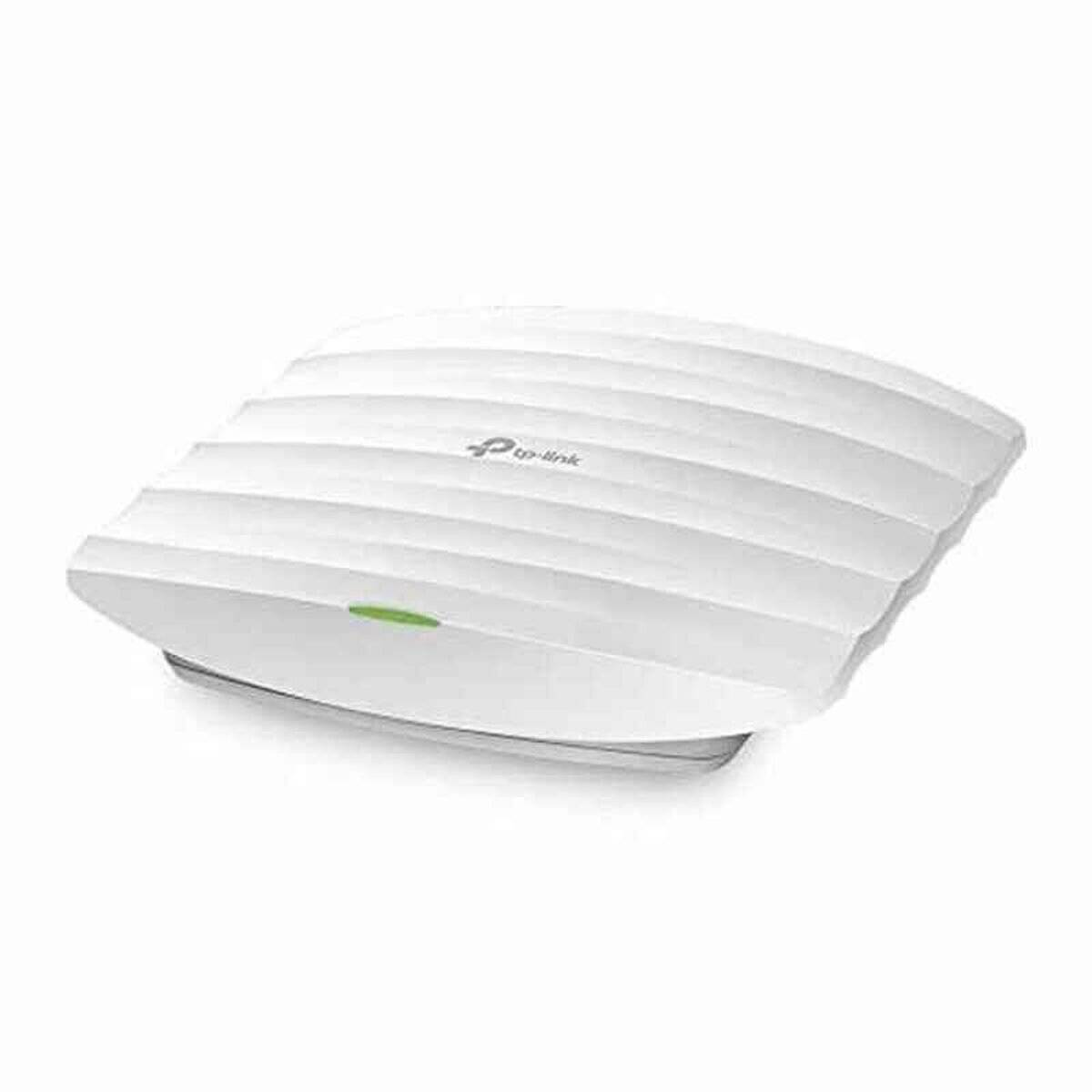 Ein weißer TP-Link Wireless Access Point mit einer grünen Anzeige-LED und einem gerippten, rechteckigen Design.