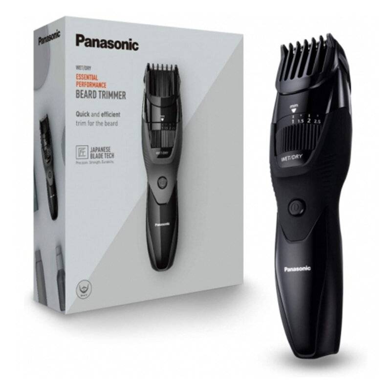Ein schwarzer Panasonic-Bartschneider wird neben seiner Verpackung gezeigt, auf der Funktionen wie ‚Nass/Trocken', ‚Schnelles und effizientes Trimmen' und ‚Japanische Blade-Technologie' hervorgehoben werden.