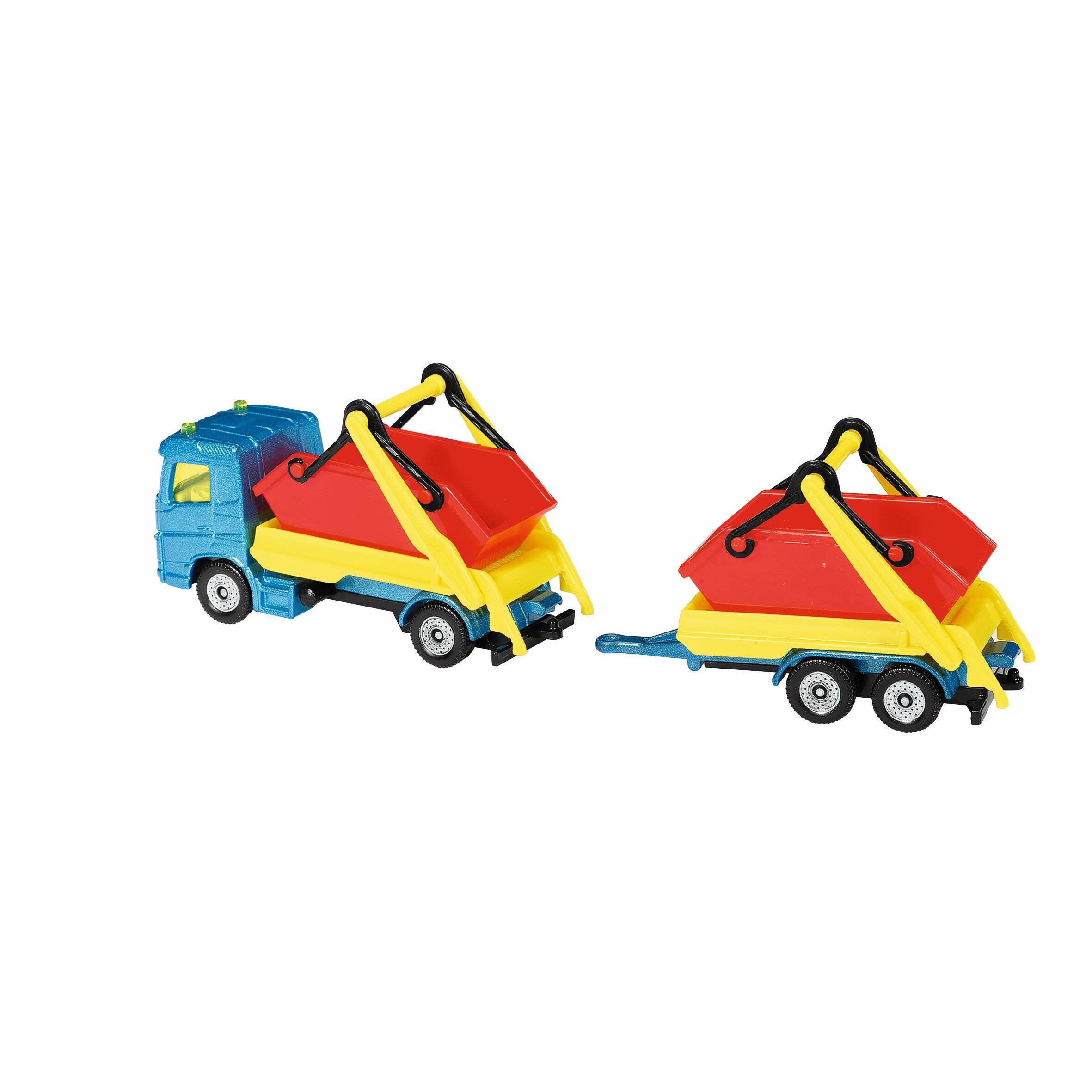 Ein blauer Spielzeug-Lastwagen mit zwei angehängten roten und gelben Mulden, der zum Spielen für Kinder oder als Dekorationsobjekt verwendet wird.
