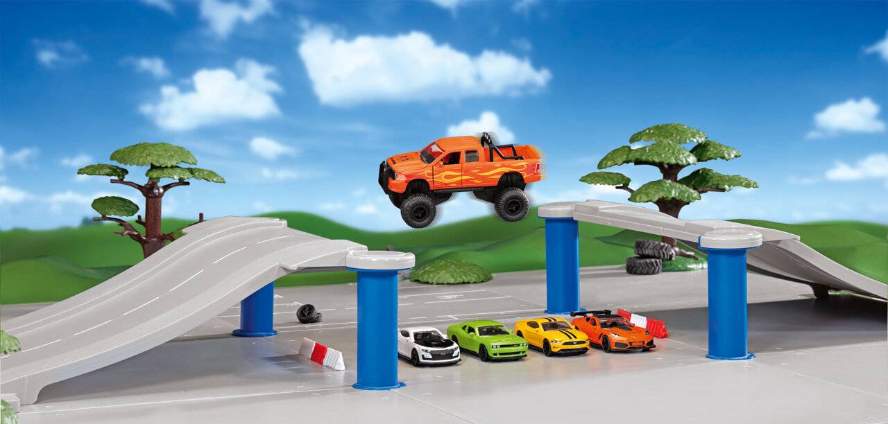 SIKU SUPER RAM 1500 mit Ballonreifen, Modellfahrzeug (orange)