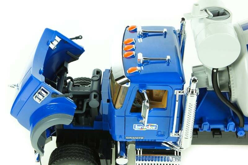 bruder MACK Granite Betonmisch-LKW, Modellfahrzeug (blau/weiÃ  )