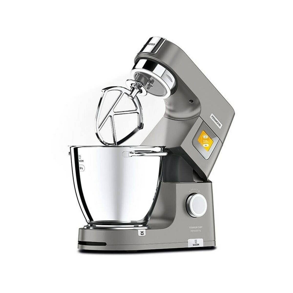Ein silberner Standmixer mit einer Edelstahlschüssel und Rühreinsatz, von der Seite betrachtet. Der Mixerkopf ist nach oben geneigt.