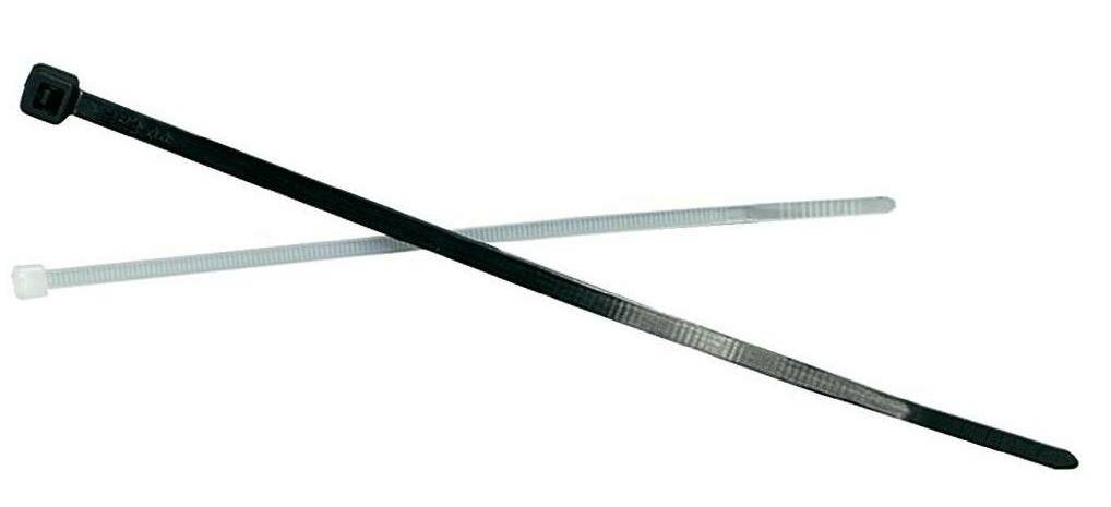 Ein schwarzes Kabelbinder überkreuzt ein weißes Kabelbinder vor einem einfarbigen Hintergrund, was den Kontrast zwischen den beiden veranschaulicht.