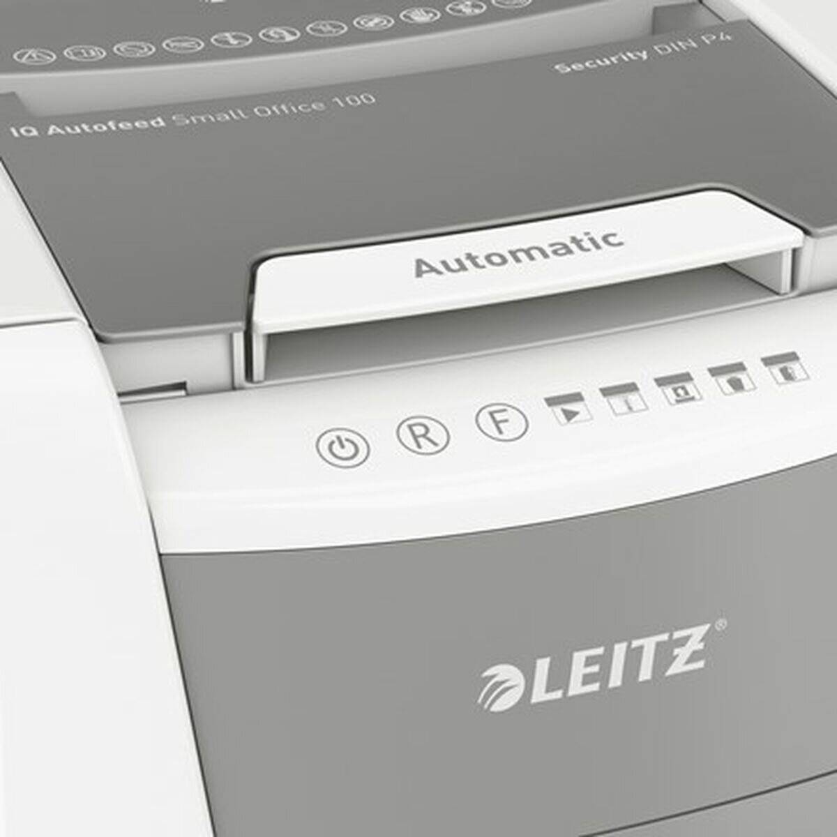 Das Bild zeigt das Bedienfeld eines LEITZ IQ AutoFeed Office 100 Aktenvernichters mit Tasten und einem automatischen Papierzuführschacht.