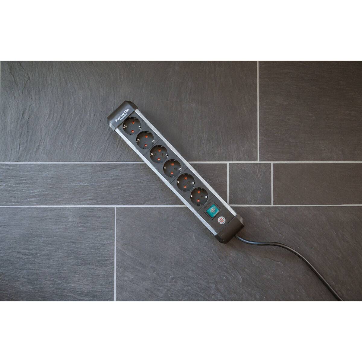 Brennenstuhl Premium-Alu-Line Steckdosenleiste 6-fach (schwarz/silber, 3 Meter, mit Sicherheitsschalter)