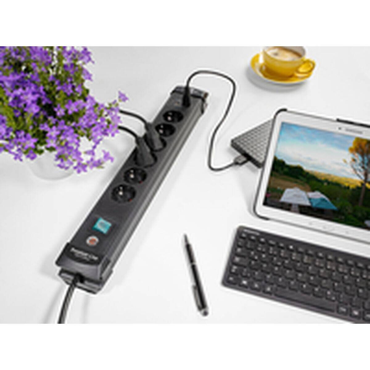 Brennenstuhl Premium-Line Steckdosenleiste 6-fach (schwarz, 3 Meter, 2x USB)