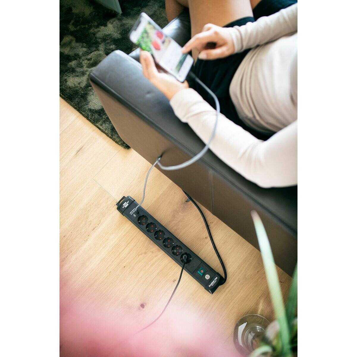 Brennenstuhl Premium-Line Steckdosenleiste 6-fach (schwarz, 3 Meter, 2x USB)