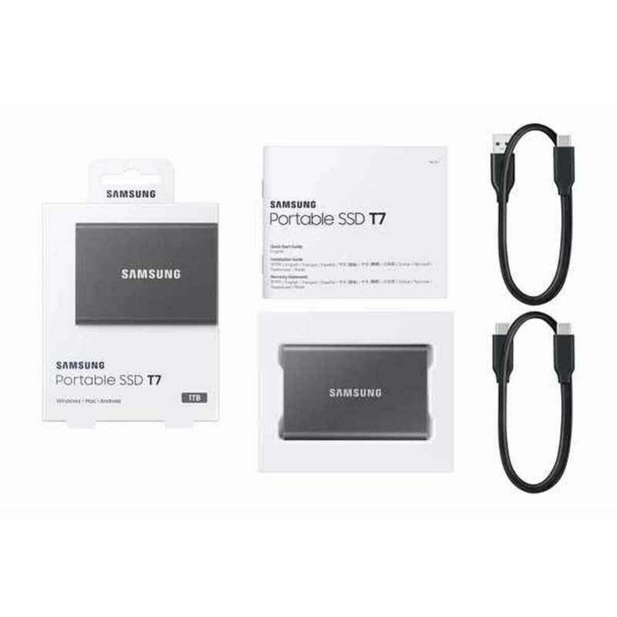 Samsung Portable SSD T7 Verpackung enthält die SSD, zwei USB-Kabel und eine Bedienungsanleitung.