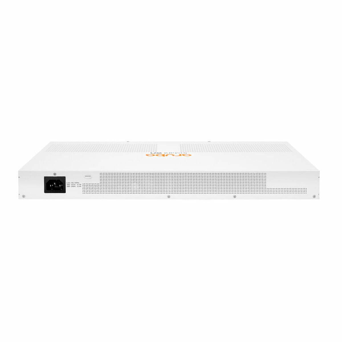 Ein weißer Netzwerk-Switch von vorne, mit Lüftungslöchern und einer Strombuchse auf der linken Seite.