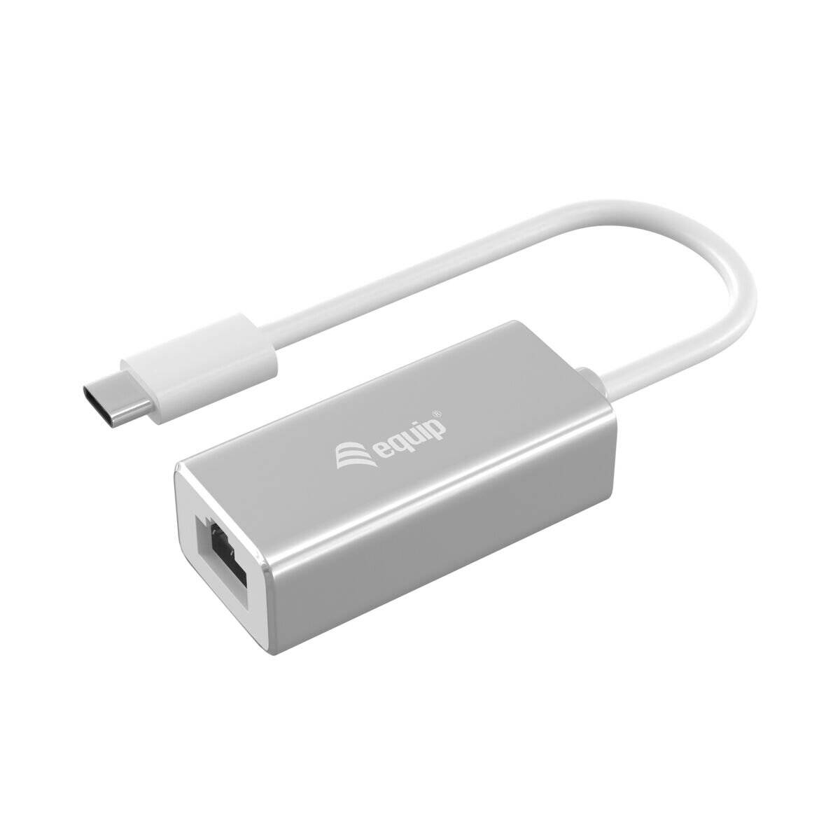 Ein USB-C zu Ethernet-Adapter mit metallischer Oberfläche, der einen USB-C-Anschluss auf der einen und einen Ethernet-Anschluss auf der anderen Seite aufweist.