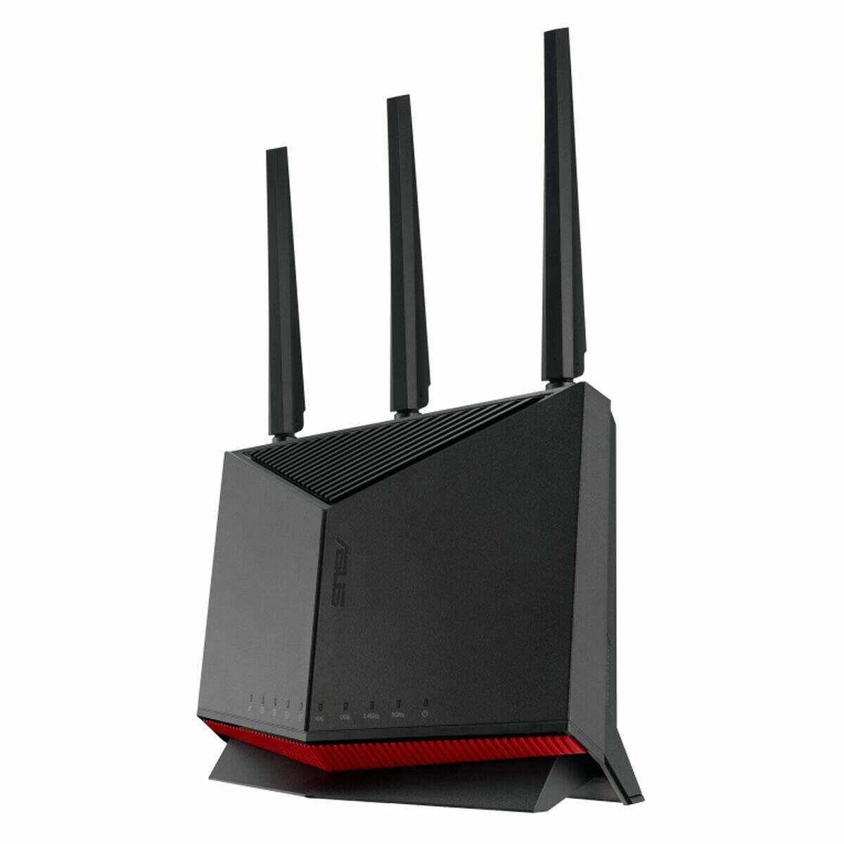 Ein moderner schwarzer WLAN-Router mit drei Antennen auf der Oberseite, der ein schlankes, kantiges Design mit roten Akzenten aufweist.