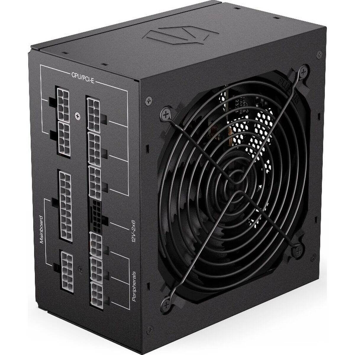 Eine schwarze Computer-Netzteileinheit mit einem großen Kühlventilator und verschiedenen Ausgabeanschlüssen, die als Motherboard, CPU, PCI-E und Peripheriegeräte beschriftet sind.