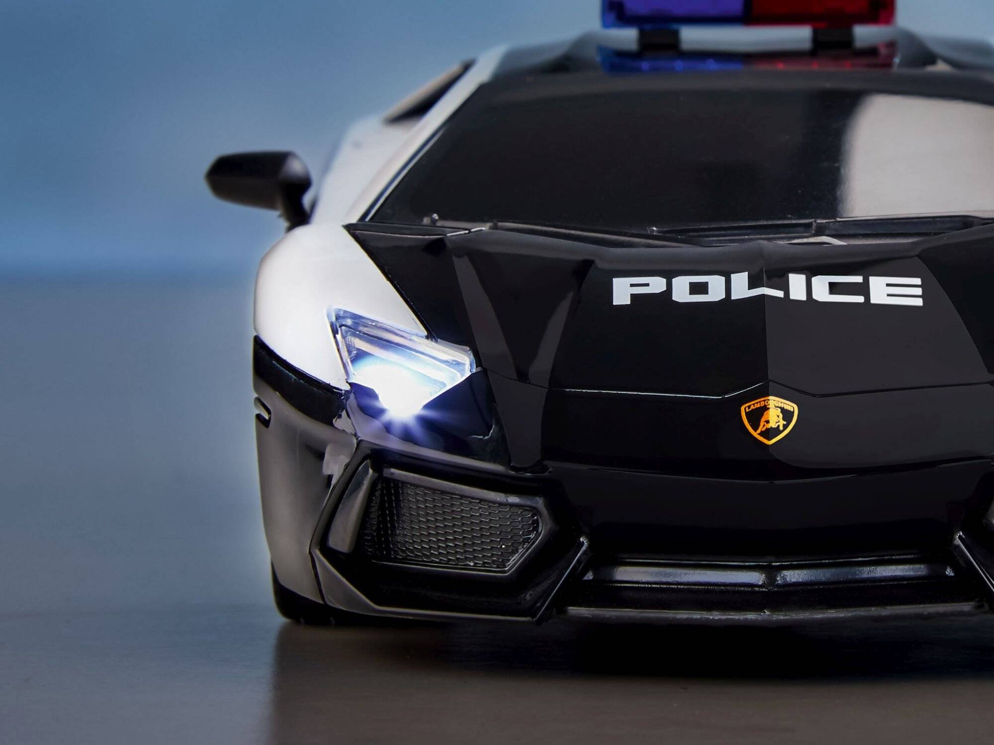 RC Lamborghini Aventador Police