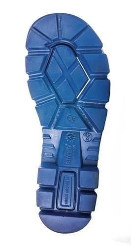 Das Bild zeigt die gemusterte Sohle eines blauen Gummistiefel.