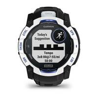 Smartwatch zeigt einen Trainingsvorschlag an: „Heutiger Vorschlag: Tempo 3x8:00 7:55/mi 50:00