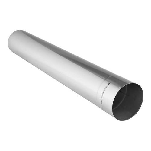 Ein glänzender, zylindrischer Metallrohr mit glatten Oberflächen, horizontal auf einem weißen Hintergrund liegend.