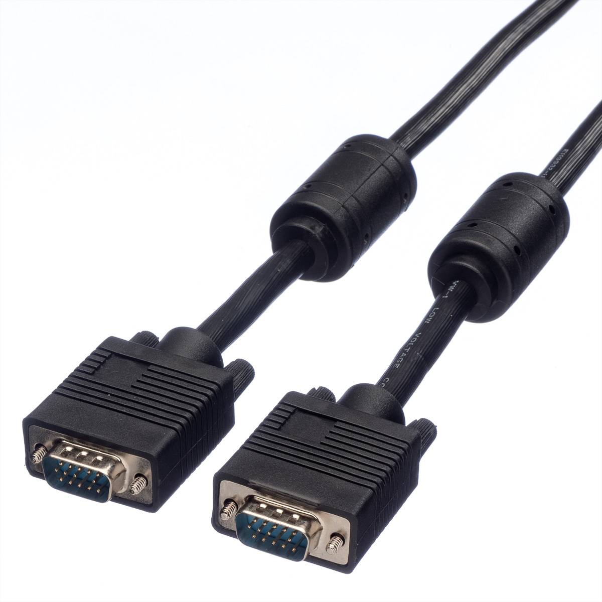 Zwei schwarze VGA-Kabel mit Anschlüssen auf einem weißen Hintergrund. Jeder Anschluss verfügt über 15 Stifte und ein Metallgehäuse. Die Kabel verlaufen parallel und verdreht.