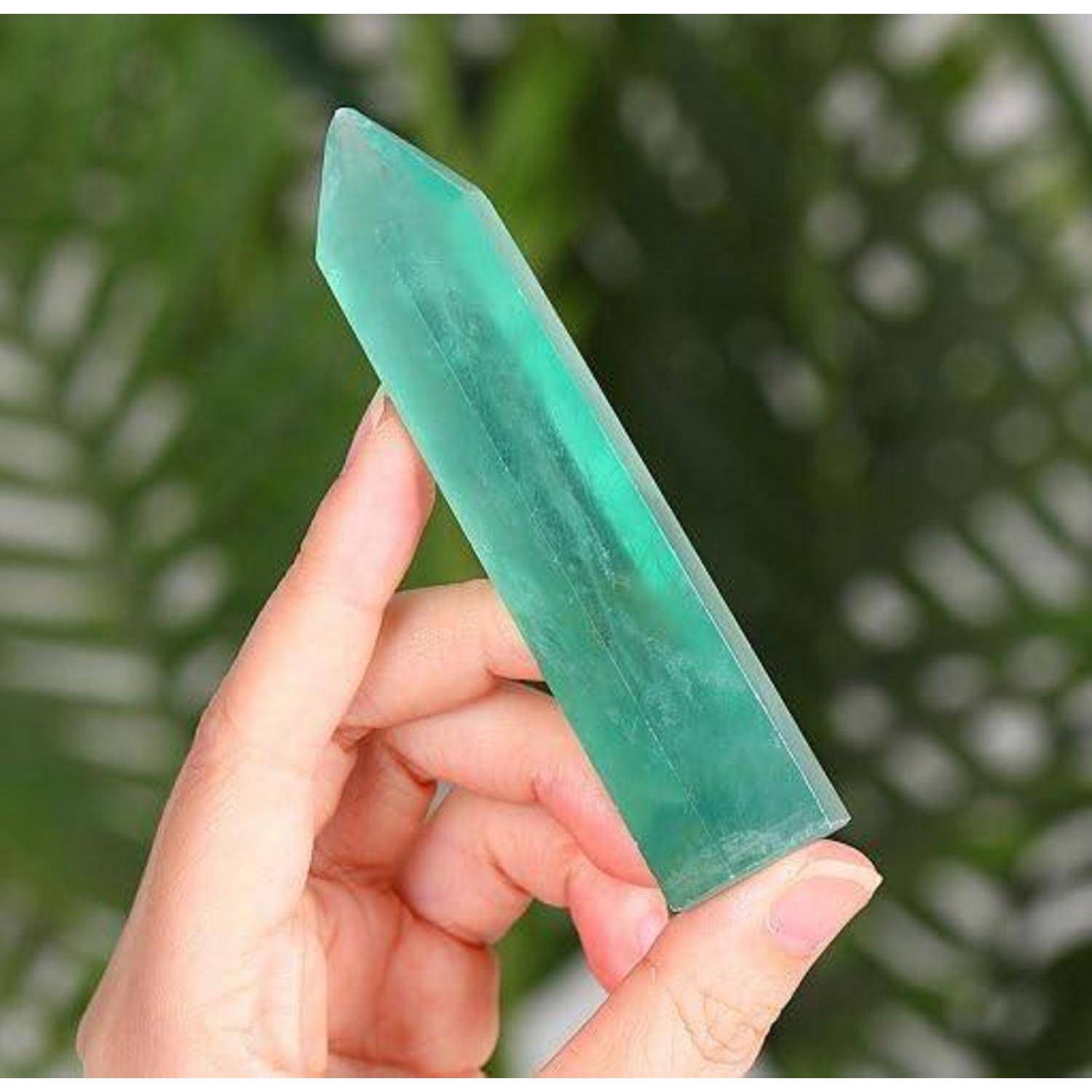 Fluorit Turm grüner Kristall 9-10cm Einspitzige Grüner Fluorit