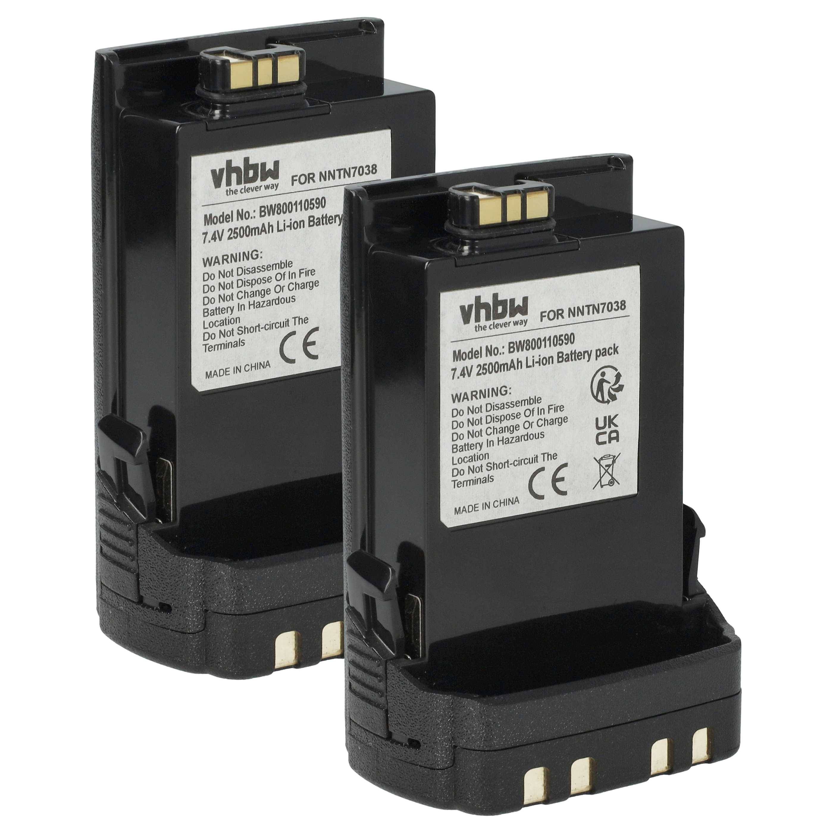 Zwei schwarze Lithium-Ionen-Akkupacks stehen aufrecht. Auf jedem Akku befinden sich Etiketten mit Modellnummer und Sicherheitshinweisen.