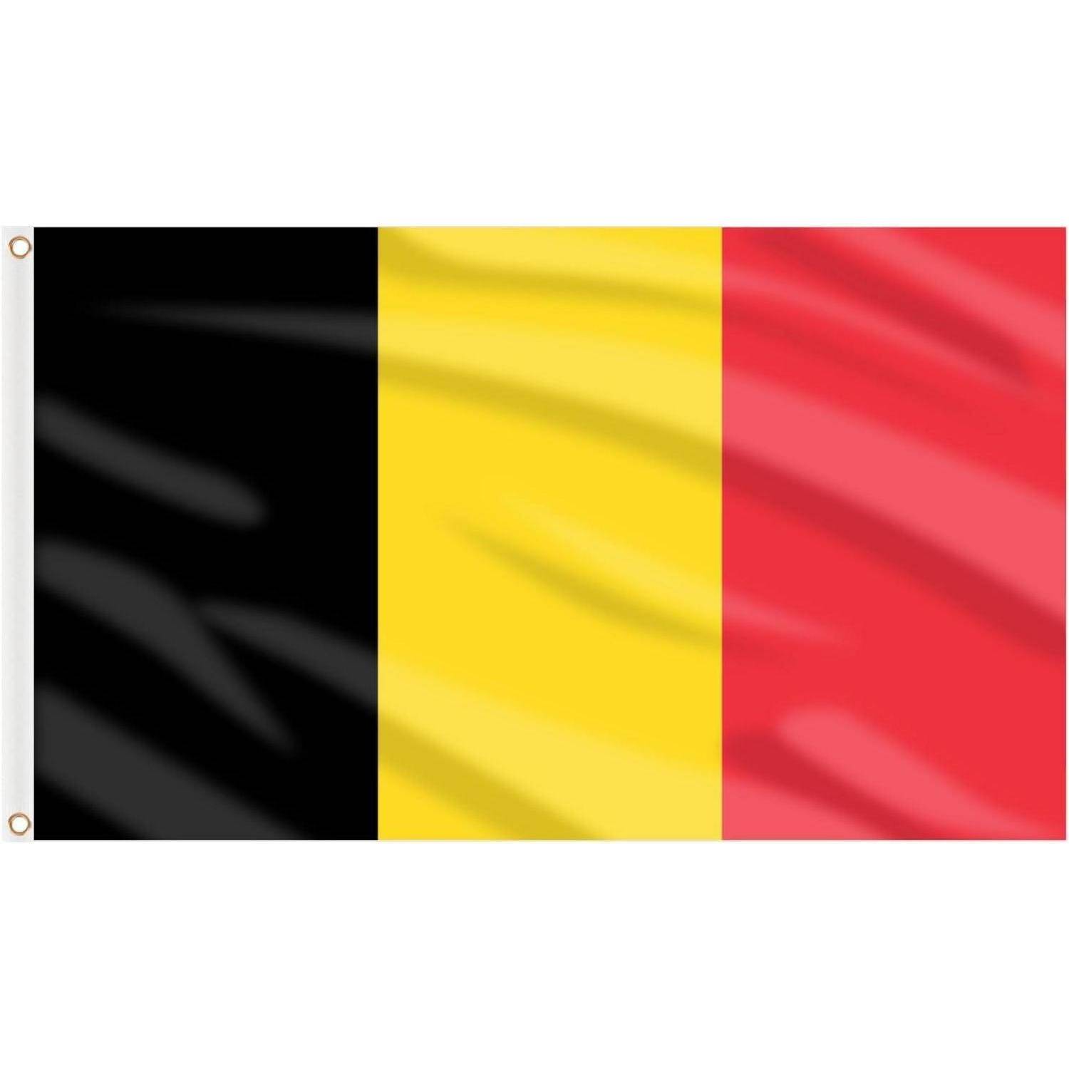 Die Flagge Belgiens, die vertikale Streifen in Schwarz, Gelb und Rot von links nach rechts zeigt.