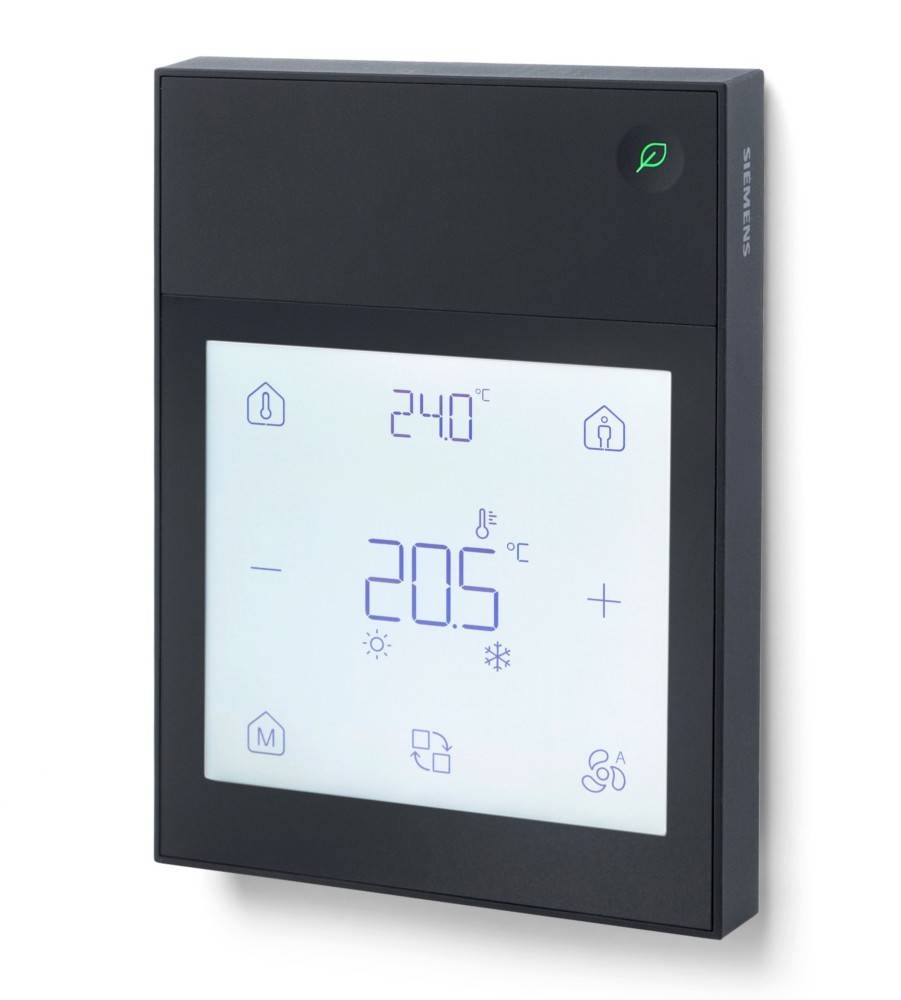 Digitales Thermostat, das 20,5°C mit Symbolen für die aktuelle und Zieltemperatur, den Heizmodus und eine Einstellungsoption anzeigt.