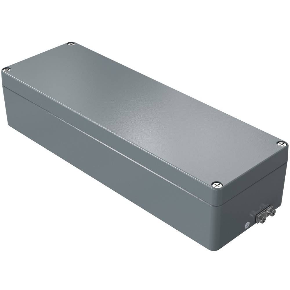 Eine rechteckige, industrietaugliche graue Verteilerdose mit Metalloberfläche und seitlichem Verschluss für sichere Verriegelung. Konzipiert für elektrische Anschlüsse.