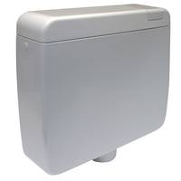 Ein rechteckiger, weißer Plastik-Toilettenspülkasten mit einem Spülmechanismus, der sich in der oberen rechten Ecke befindet.