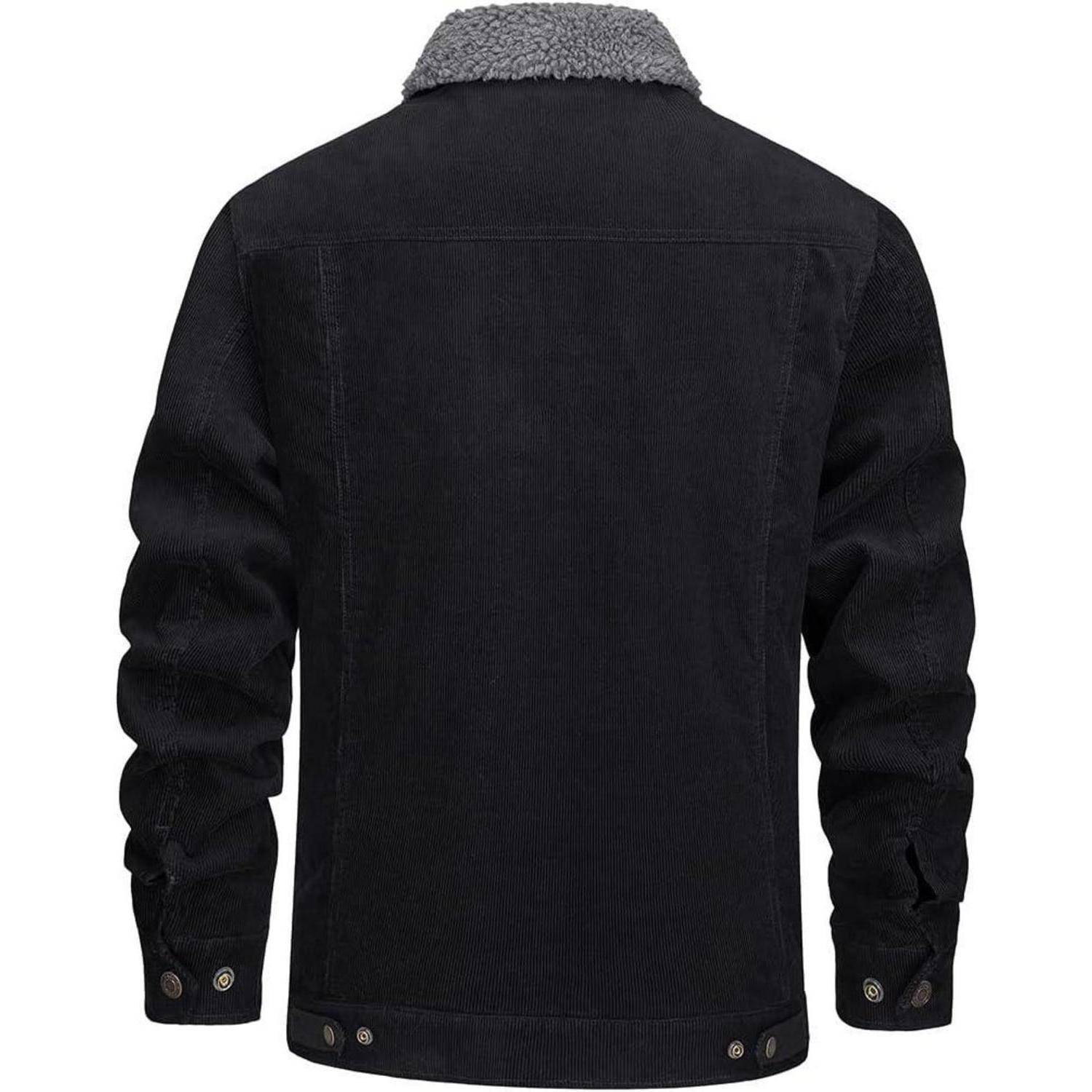 Eine schwarze Jeansjacke mit einem mit Sherpa-Pelz gefüttertem Kragen, von hinten gezeigt, wobei das Design und die Textur hervorgehoben werden.