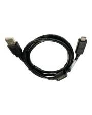 Ein aufgerolltes schwarzes USB-Kabel mit einem Type-A- und einem Type-C-Anschluss, das zur Verbindung von Geräten zum Datentransfer und Aufladen verwendet wird.