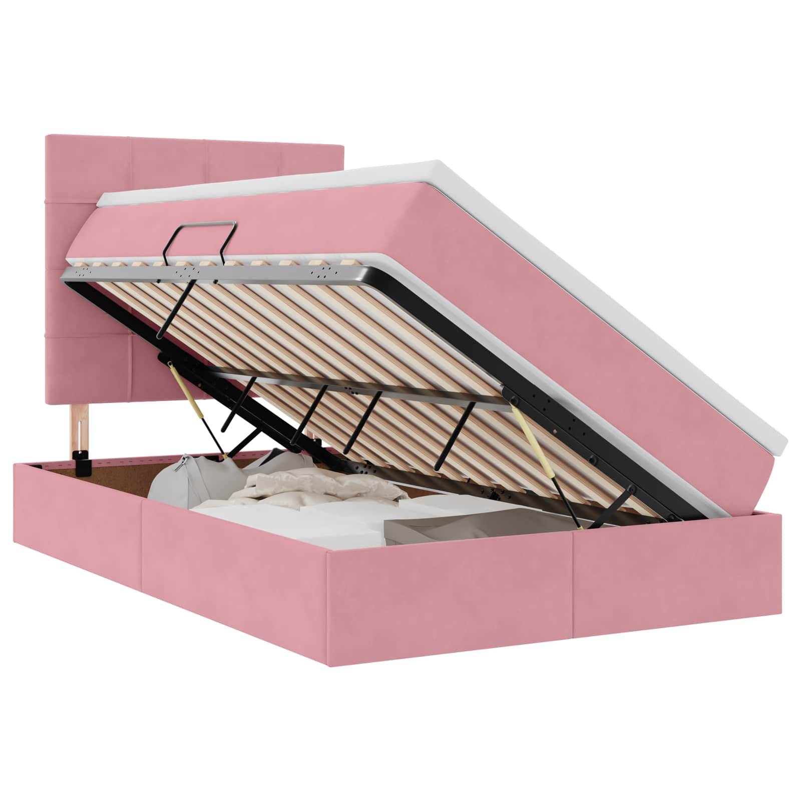 Ein rosa gepolstertes Speicherbett mit erhöhter Matratze offenbart reichlich Platz darunter, der Bettwäsche und andere Gegenstände aufnimmt.