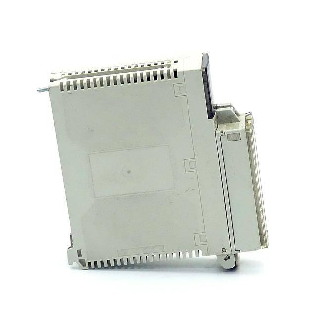 Schneider Electric 16-Kanal Relais-Ausgangsmodul (TSXDSY16R5)