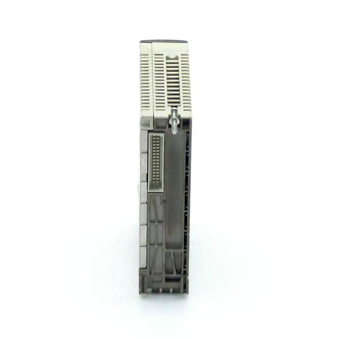 Schneider Electric 16-Kanal Relais-Ausgangsmodul (TSXDSY16R5)