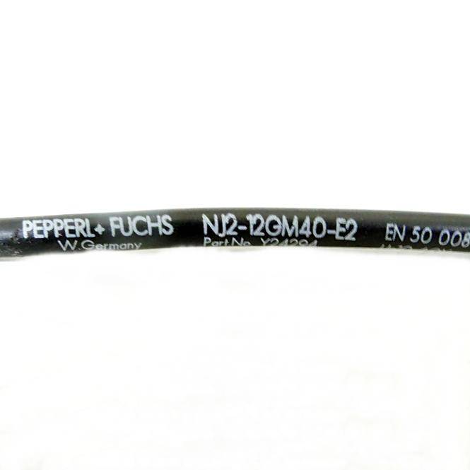 PEPPERL+FUCHS Induktiver Sensor NJ2-12GM40-E2 (Y24294)