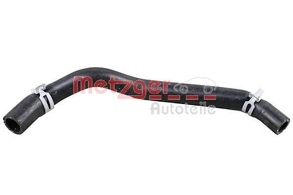 Hydraulikschlauch für Automobile, schwarz mit Anschlüssen an beiden Enden, wahrscheinlich verwendet für Fluidtransfer in Fahrzeugsystemen.
