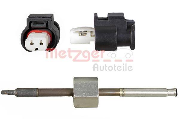 Elektrische Autostecker und eine Metallstangeneinheit von 'Metzger Autoteile' werden präsentiert.