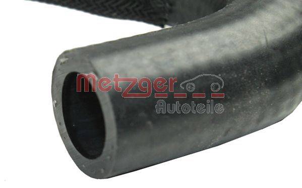 Eine schwarze Automotive-Schlauchleitung mit rotem 'Metzger Autoteile'-Text in der Mitte, die auf eine Marke oder ein Produkt im Bereich von Fahrzeugkomponenten hinweist.