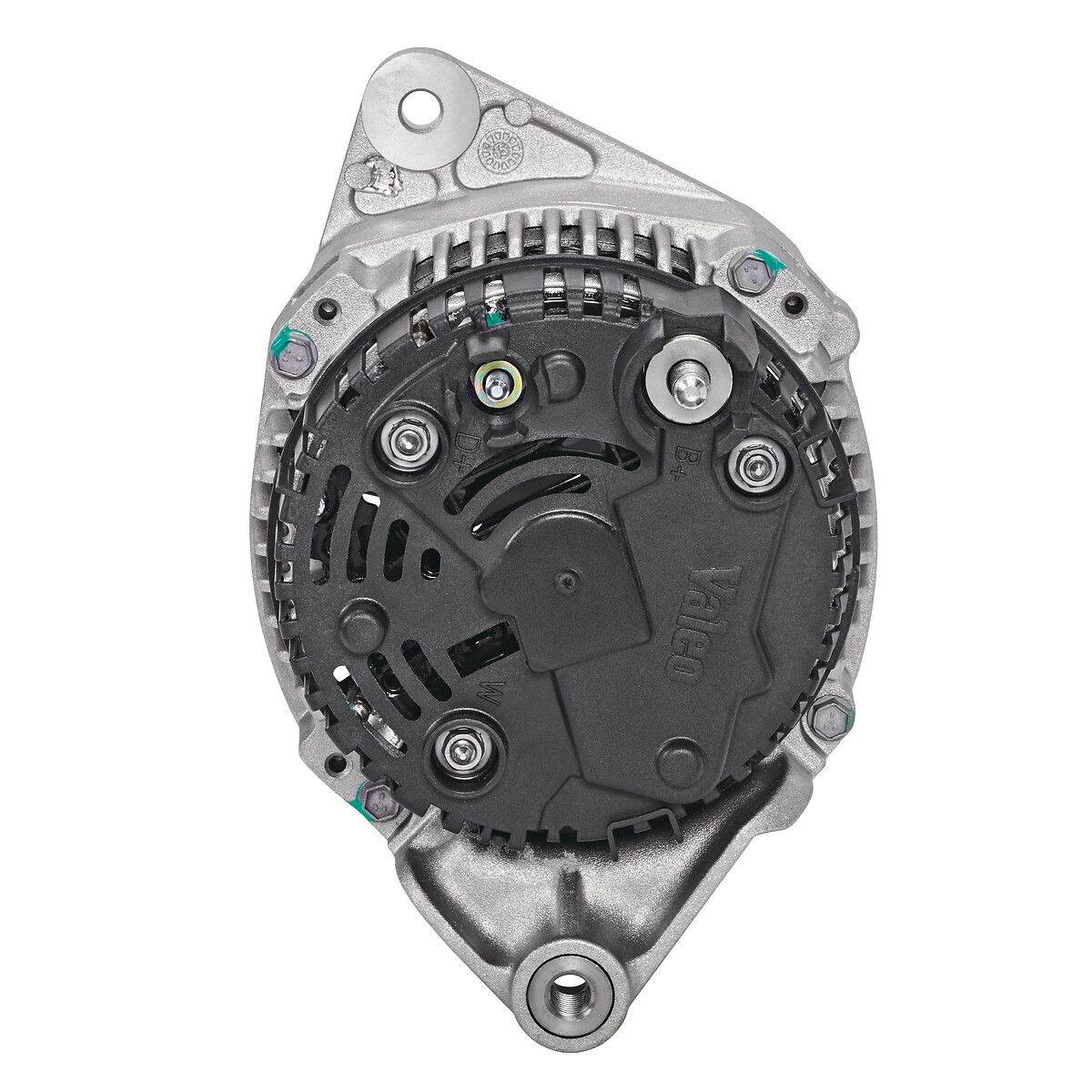Ein Lichtmaschinenalternator mit einer kreisförmigen, metallischen Konstruktion, versehen mit sichtbaren Lüftungsschlitzen und Schrauben, der in Fahrzeugmotoren verwendet wird, um die Batterie zu laden und elektrische Systeme zu versorgen.