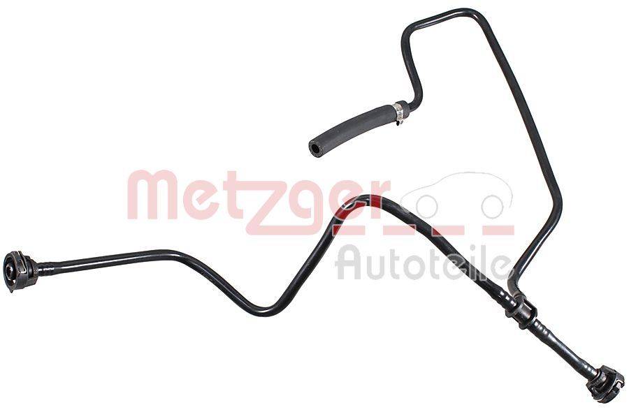 Ein Autoschlauch mit gebogener Form, markiert von Metzger Autoteile, typischerweise zur Transportierung von Automotive-Flüssigkeiten verwendet.
