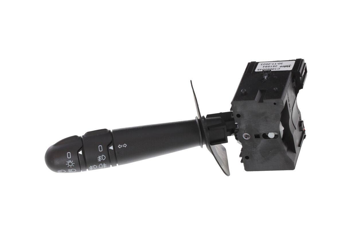 Blinkerhebel und Lichtschalter für das Fahrzeug, der Symbole für Scheinwerfer, Nebelscheinwerfer und Fahrtrichtungsanzeiger auf einem schwarzen Kunststoffgehäuse zeigt.