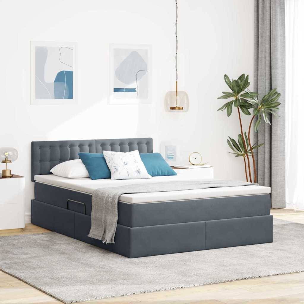 Ein modernes Schlafzimmer mit einem grau gepolsterten Bett, blau-weißer Bettwäsche, dekorativen Wandbildern, einer Pendelleuchte und einer großen Topfpflanze.
