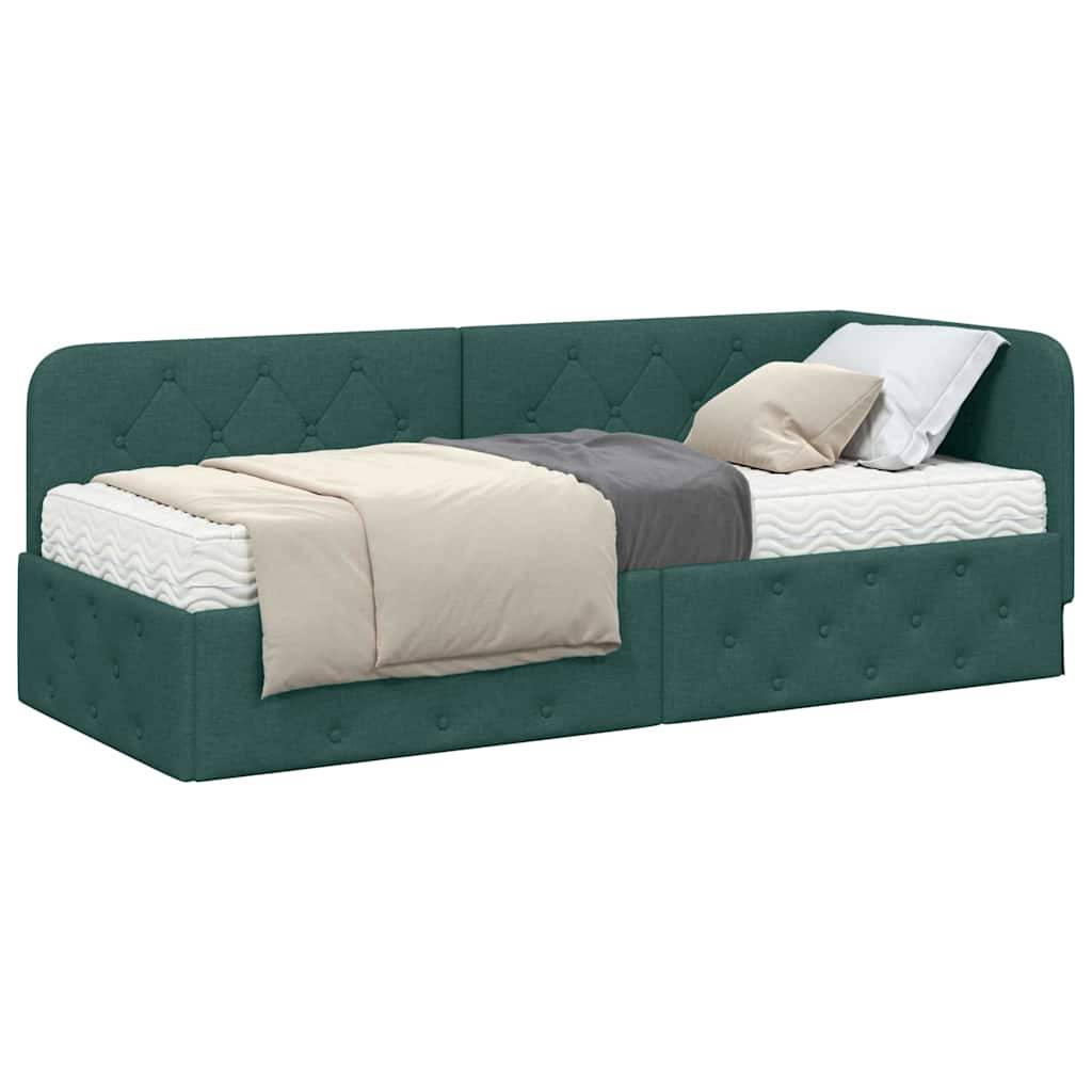 Tealfarbenes Polster-Tagesbett mit gesteppter Rückenlehne und Seitenpaneelen, gezeigt mit Matratze, Kissen und beige-grauer Bettwäsche auf weißem Hintergrund.