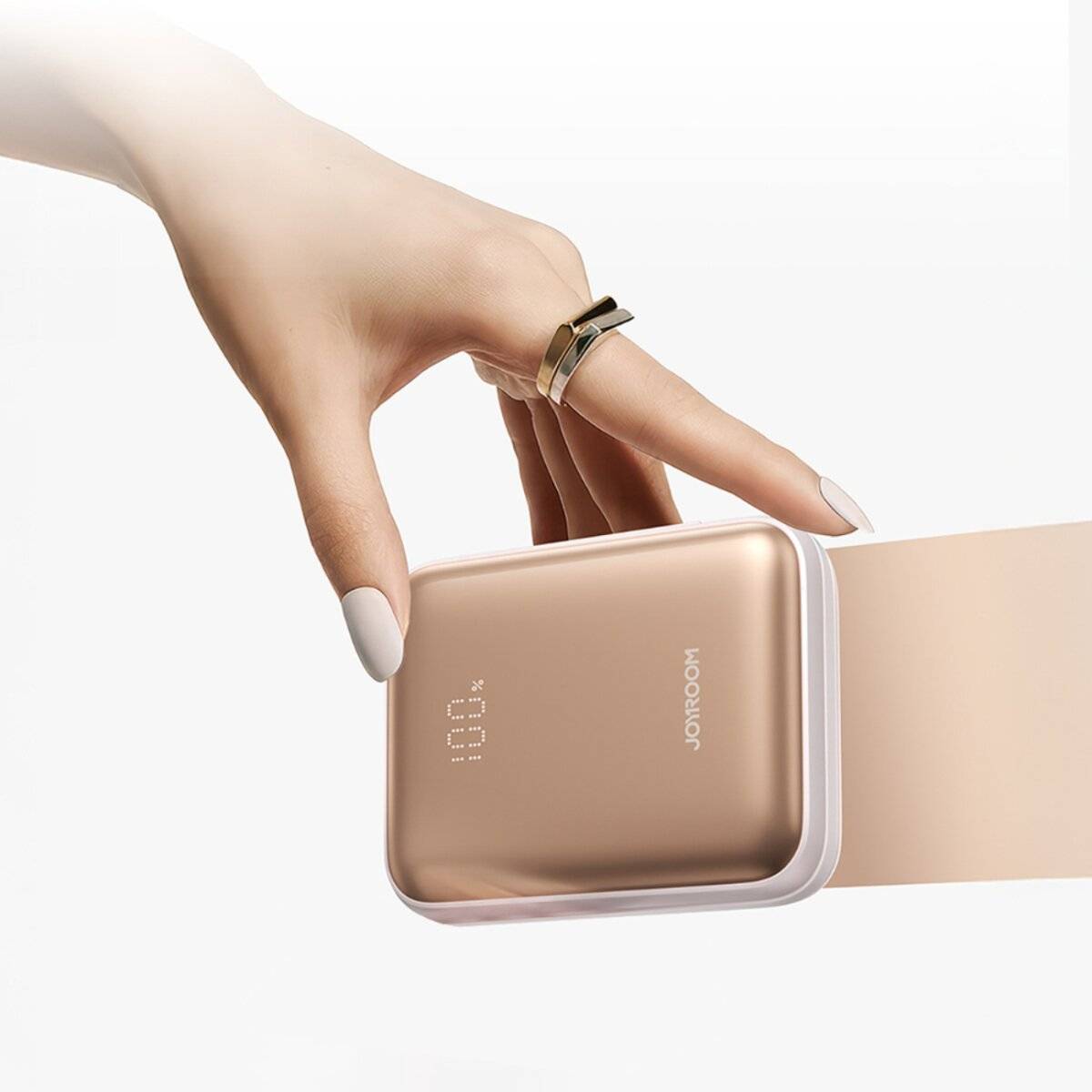 Joyroom JR-PBF27 22,5 W 10000 mAh Powerbank mit zwei integrierten Kabeln - Gold