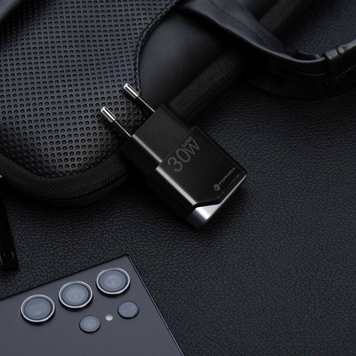 FORCELL F-ENERGY GaN III B130101-E Ultra Slim Reise-Ladegerät 30W Schwarz