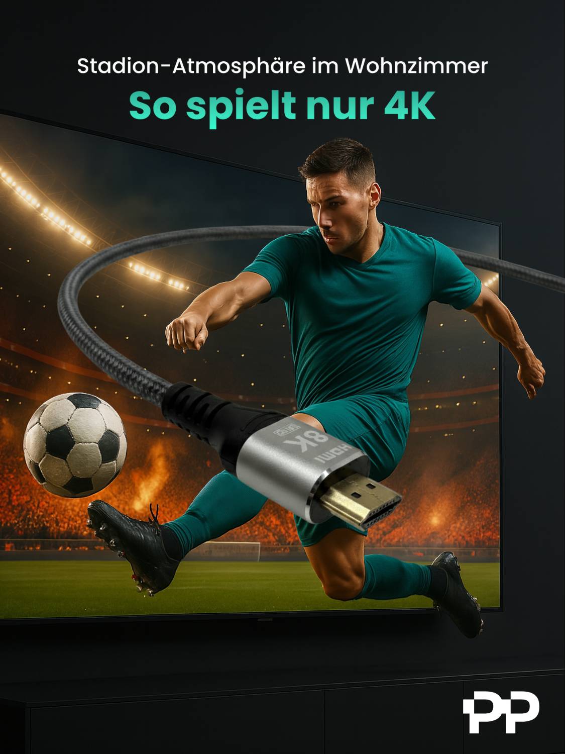 Ein Fußballspieler in Grün tritt einen Ball auf einem Bildschirm, wobei die 4K-Displayqualität mit einem prominent im Vordergrund gezeigten HDMI-Kabel hervorgehoben wird.