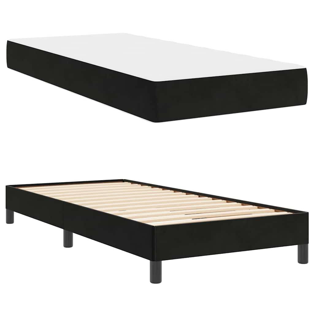 Schwarzer Bettrahmen mit freigelegten Holzlatten, gezeigt mit und ohne Matratze. Schlankes, modernes Design mit runden Metallfüßen.