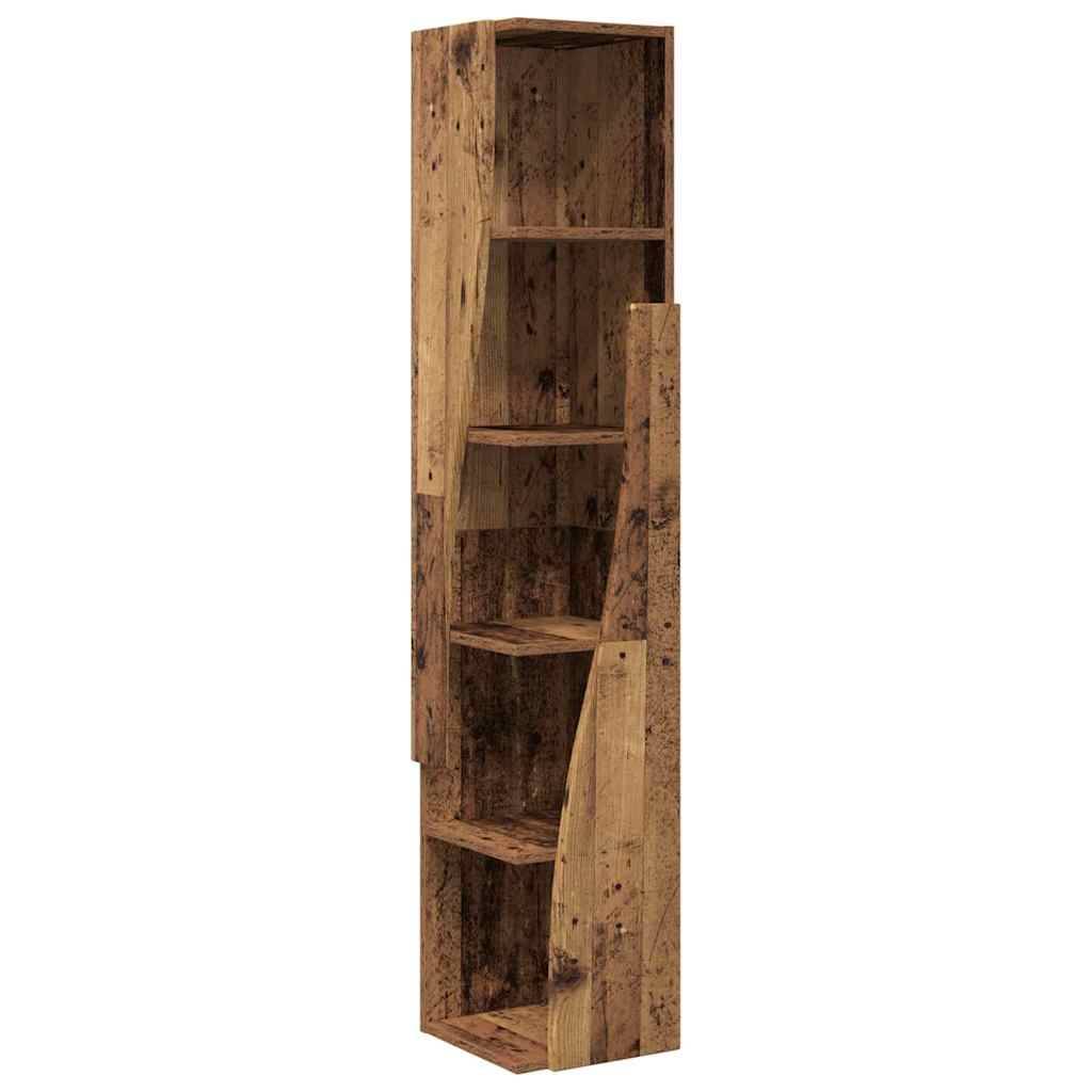 Hohes rustikales Holz-Eckbücherregal mit offenen Regalen und natürlicher, verwitterter Oberfläche.