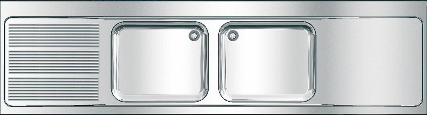 Edelstahlküchenspüle mit zwei Becken, Abtropffläche auf der linken Seite und zwei quadratische Becken auf der rechten Seite.