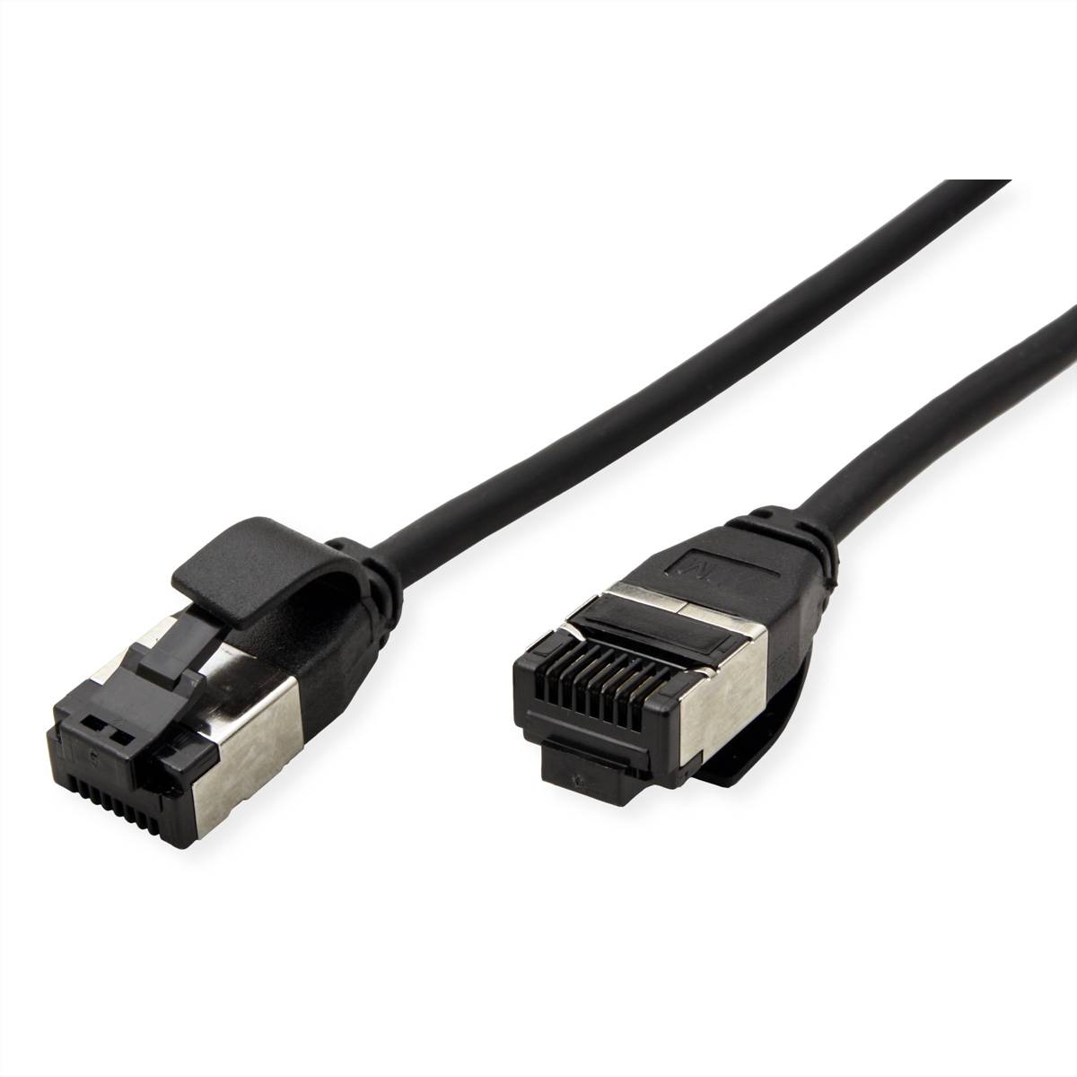 Zwei schwarze abgeschirmte Cat6-Ethernet-Kabelstecker mit Metallgehäusen, einer von der Seite und der andere in der Endansicht gezeigt.